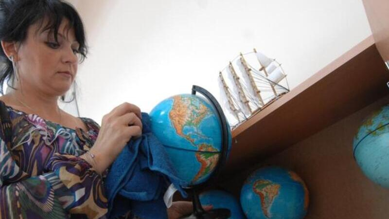 В новых учебниках по географии сделают упор на изучение России и задания с ИИ