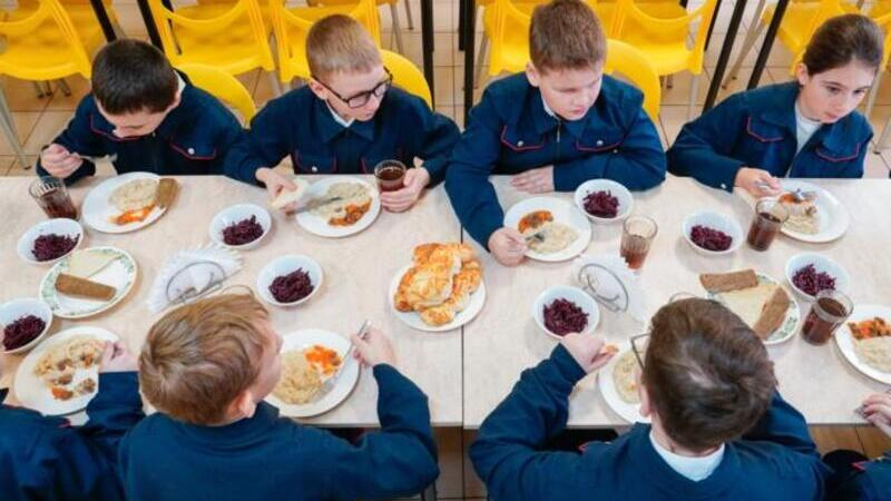 Минпросвещения увеличит доступность продленки для детей