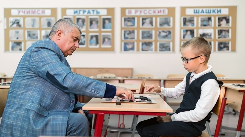 От робототехники и воркаута до аэройоги и основ ветеринарии: юные москвичи с удовольствием ходят на городские кружки и секции