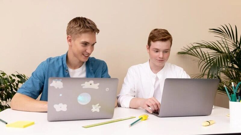 «От лирика до физика». Как провести олимпиаду, чтобы оставить учеников в восторге